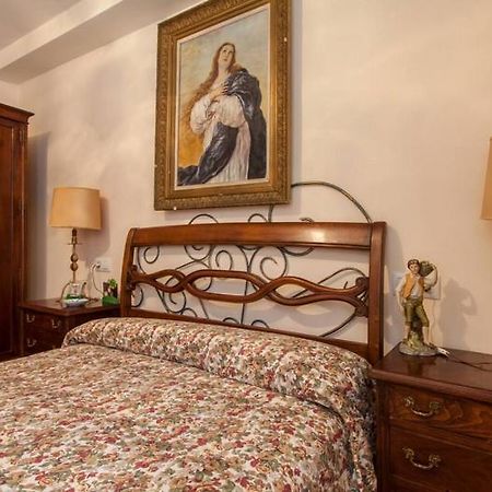 Habitacion Piso Compartido Σεβίλλη Εξωτερικό φωτογραφία