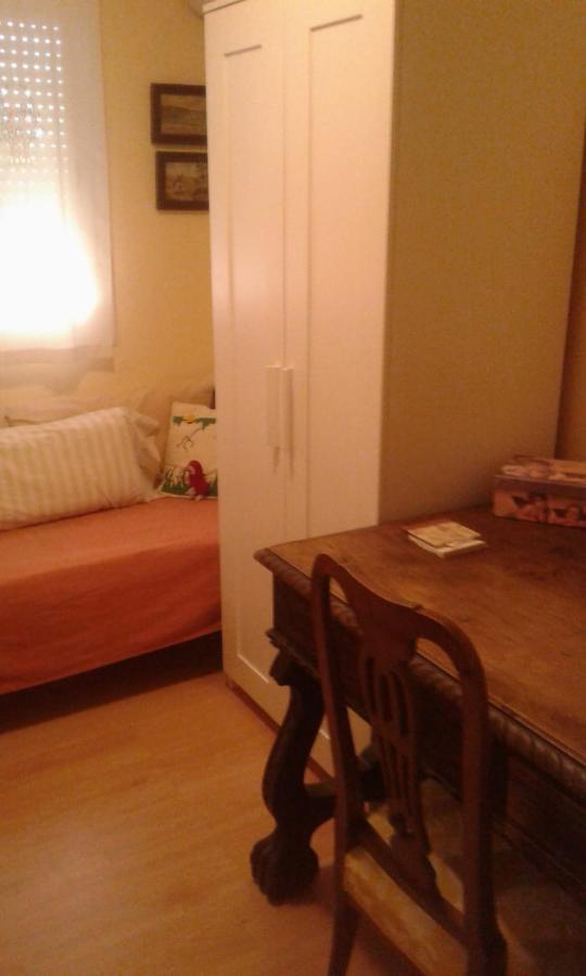 Habitacion Piso Compartido Σεβίλλη Εξωτερικό φωτογραφία